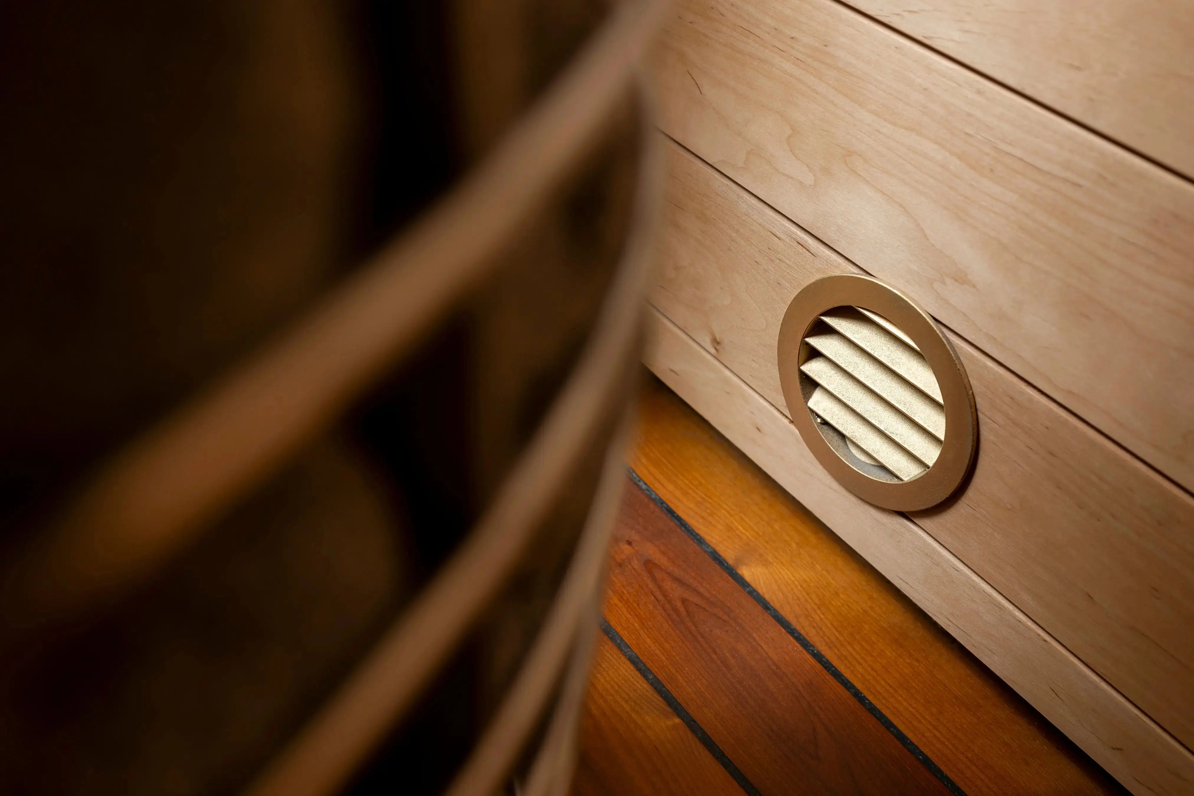 Kuutio XL w/ change room - Luxury Modern Sauna - Image 5