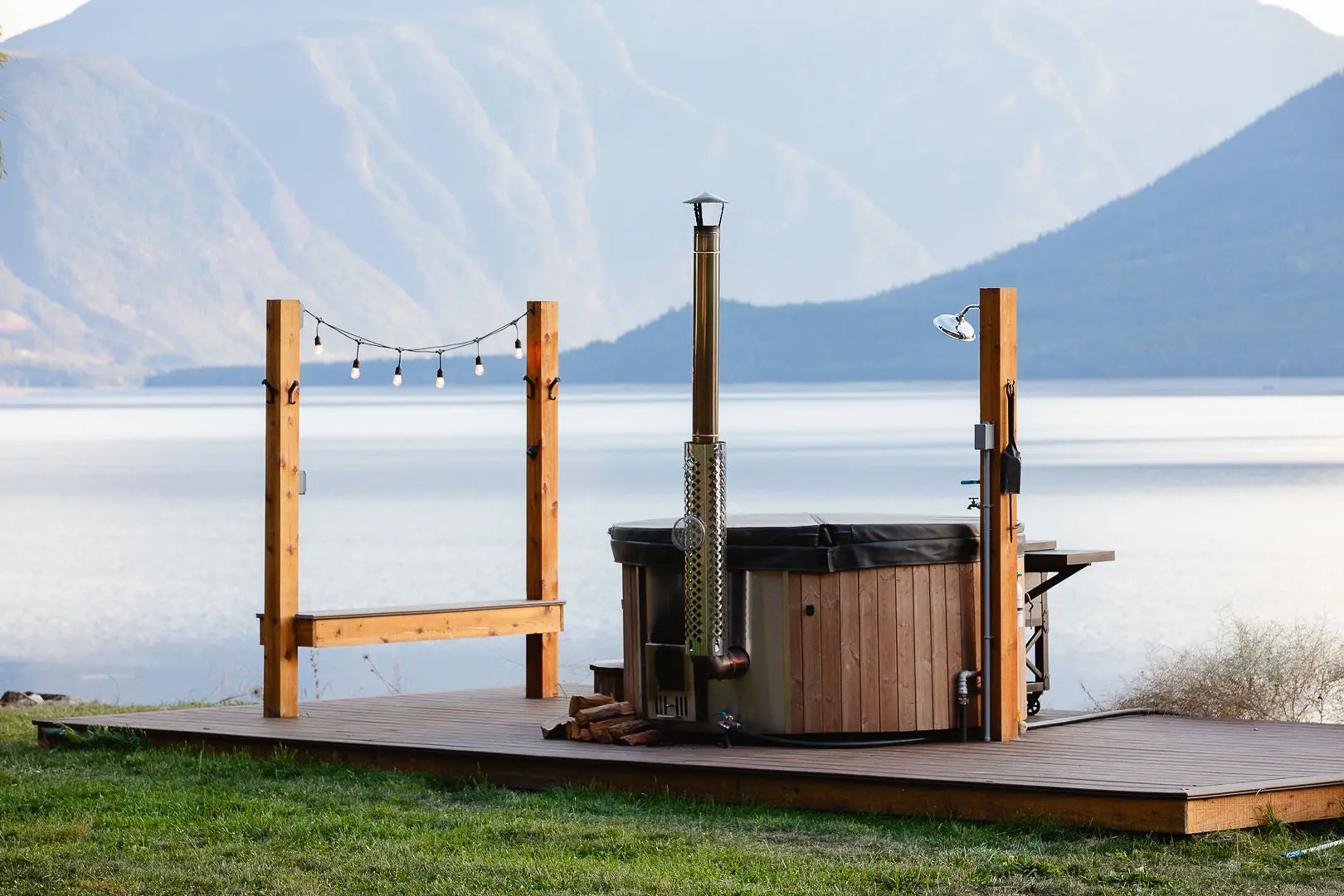 Deluxe Wood Fired Hot Tub With Liner - Image 16