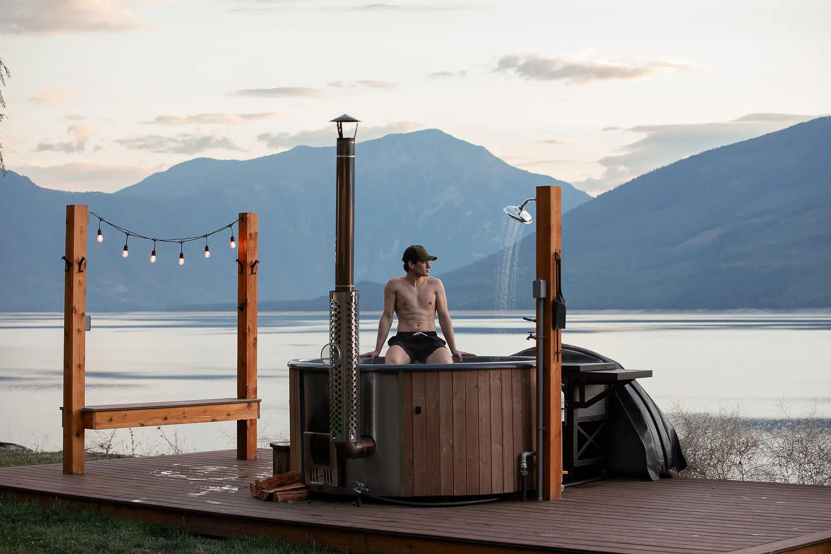 Deluxe Wood Fired Hot Tub With Liner - Image 18