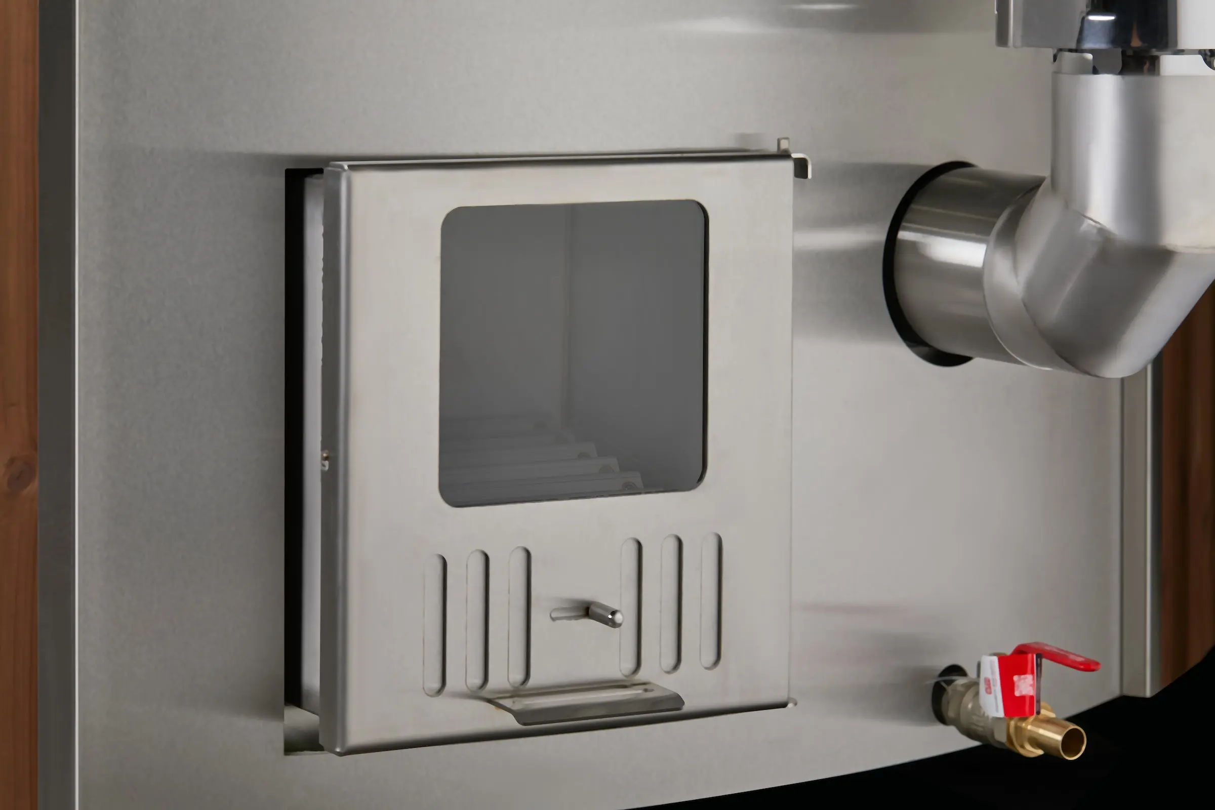 Deluxe Wood Fired Hot Tub With Liner - Image 7