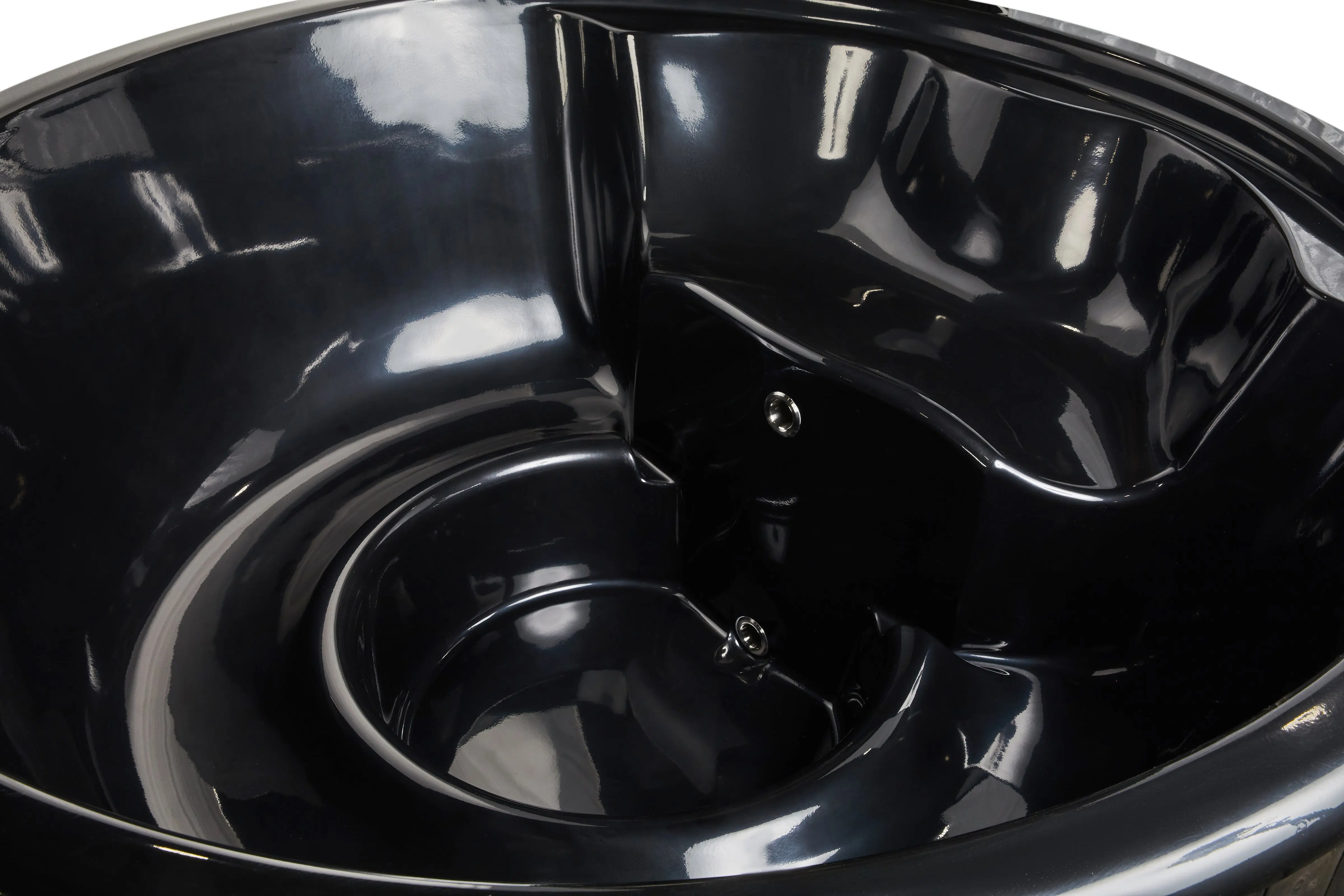 Deluxe Wood Fired Hot Tub With Liner - Limited Black Edition - Image 4