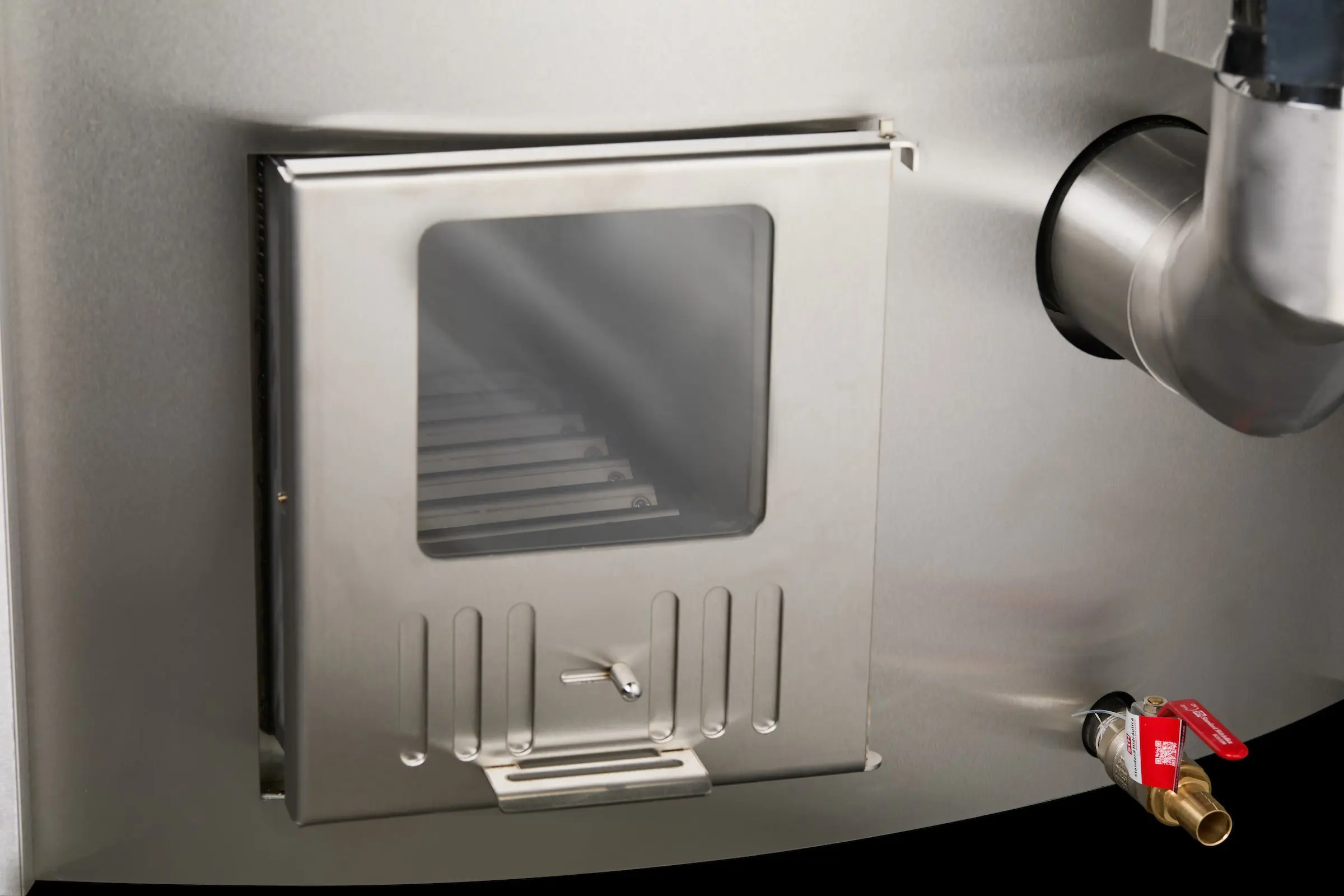 Deluxe Wood Fired Hot Tub With Liner XL - Image 13