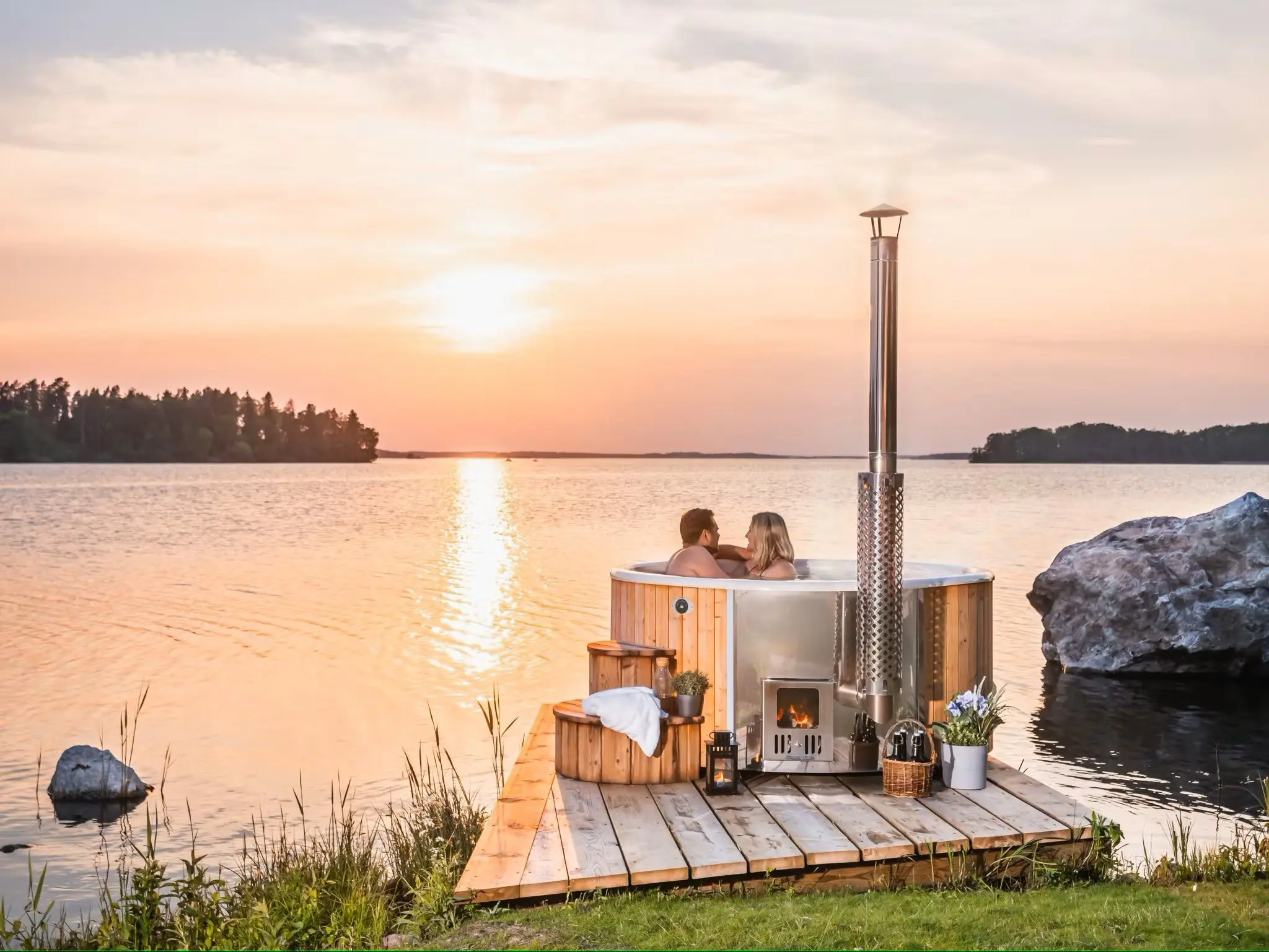 Deluxe Wood Fired Hot Tub With Liner XL - Image 15